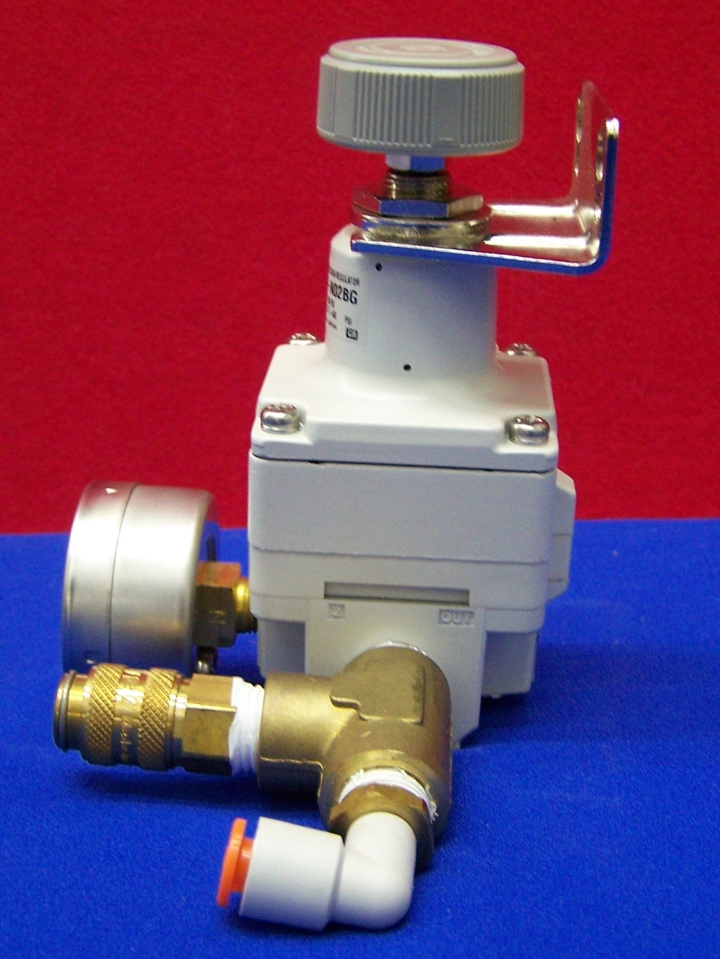 SMC IR2010-N02BG PRECISION MODULAR REGULATOR GAUGE/GAGE 0-0.4 MPa 0-60 PSI