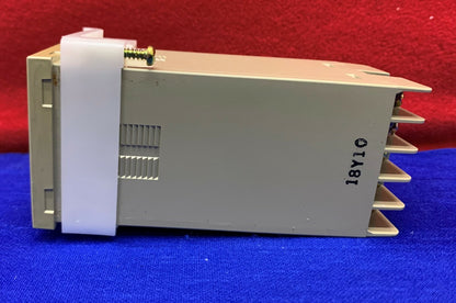 Compteur numérique Omron H7CR-C 12 à 24 V CC/24 V CA 50/60 Hz 