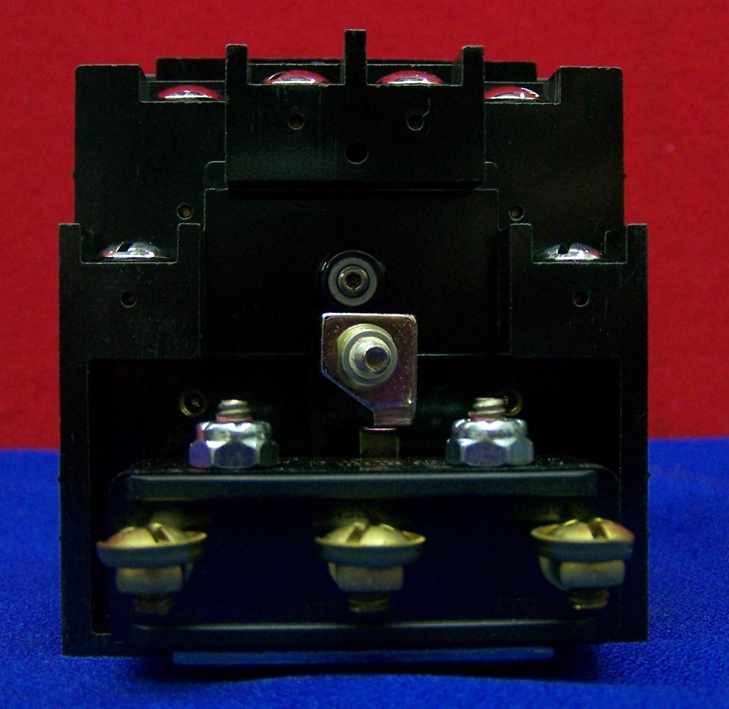 AMERACE ELECTRONIC COMPONENTS AGASTAT 7022MFT ZEITRELAIS 1-10 MIN 28VDC