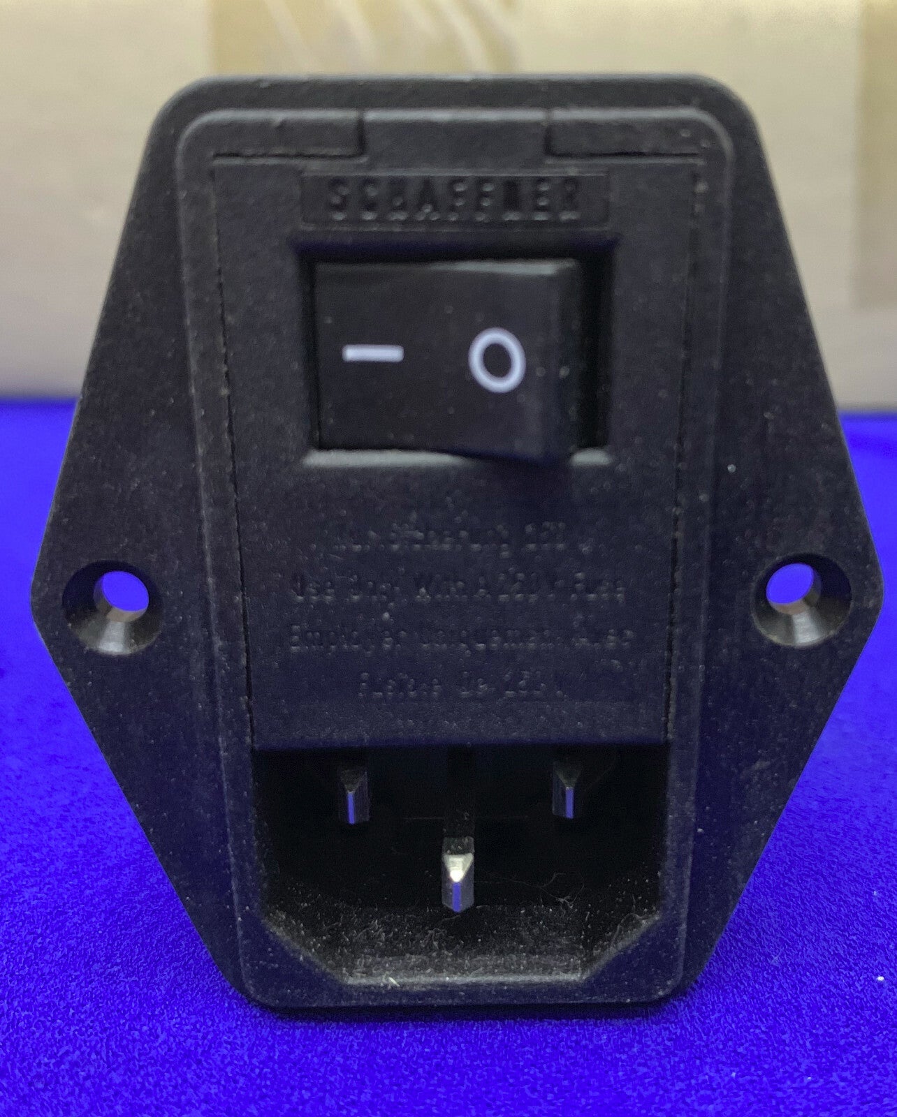 QTY 19  SCHAFFNER 11B3359 FN389B-4-22 VERSATILE SINGLE PHASE POWER ENTRY MODULES