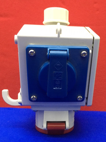 MENNEKES 92915 / DELTA-BOX STECKDOSENKOMBINATION