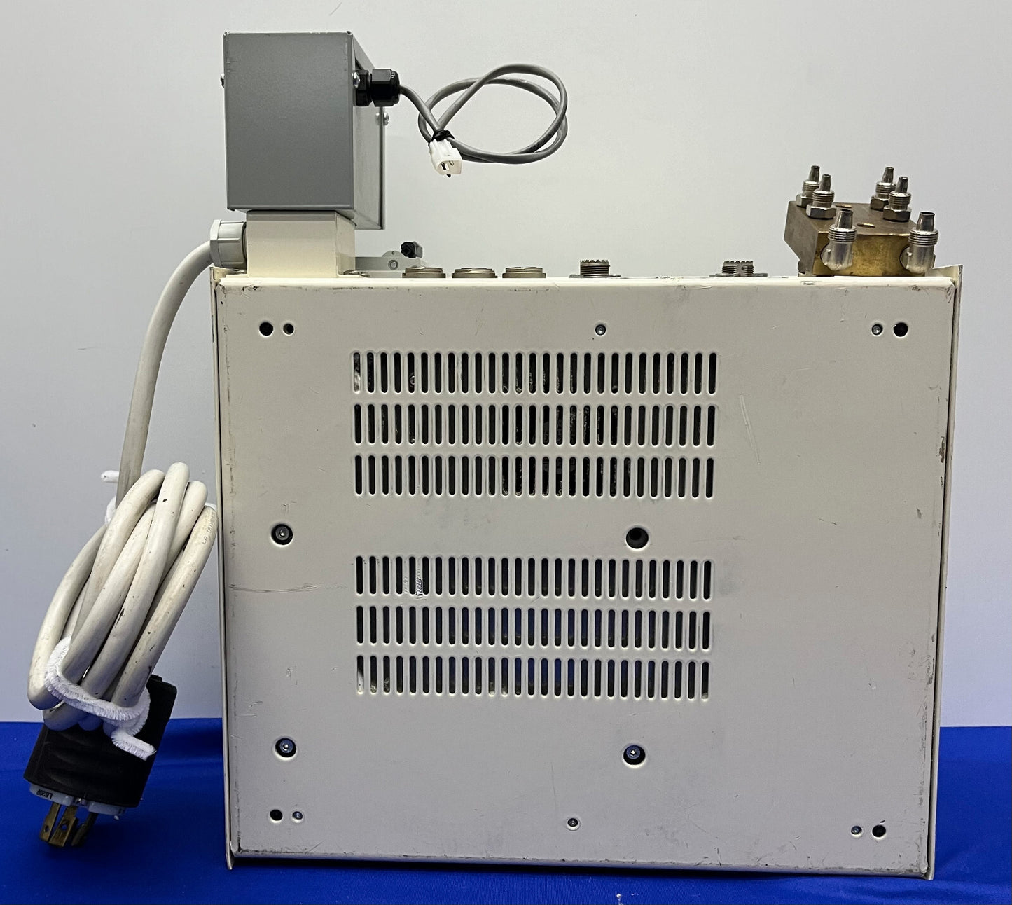 SEIT Festkörper-Induktionsheizsystem Modell Minimax 220-230 für Teile/Reparatur