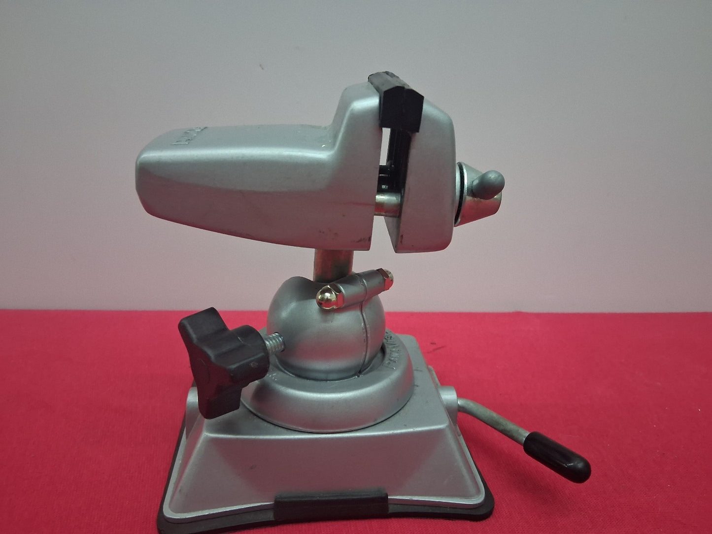 PANAVISE 381 Benchtop Vise Multi Angle with Swivel  Vacuum Base 2.25" Jaws