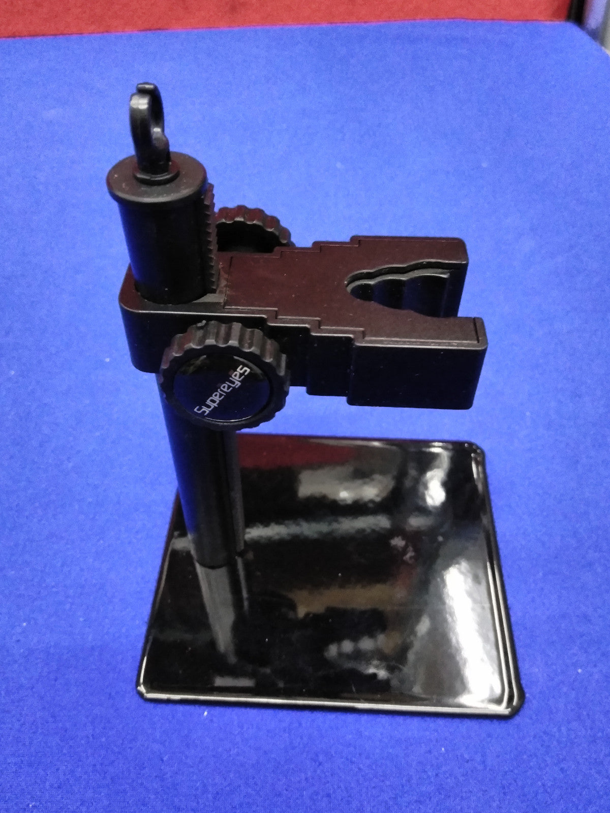 SUPEREYES MINI-VERSTELLBARER STÄNDER TE013 FÜR USB-DIGITALMIKROSKOPE.