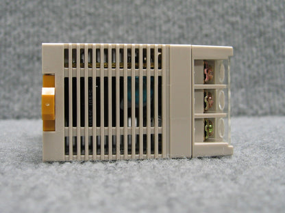 NEUES OMRON S82K-00705 LOT-NR. 0335 NETZTEIL