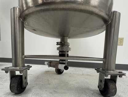 G&F MANUFACTURE SST-30G VERTICAL FINISH  MIXING TANK 30 GALLON FOR PARTS REPAIR