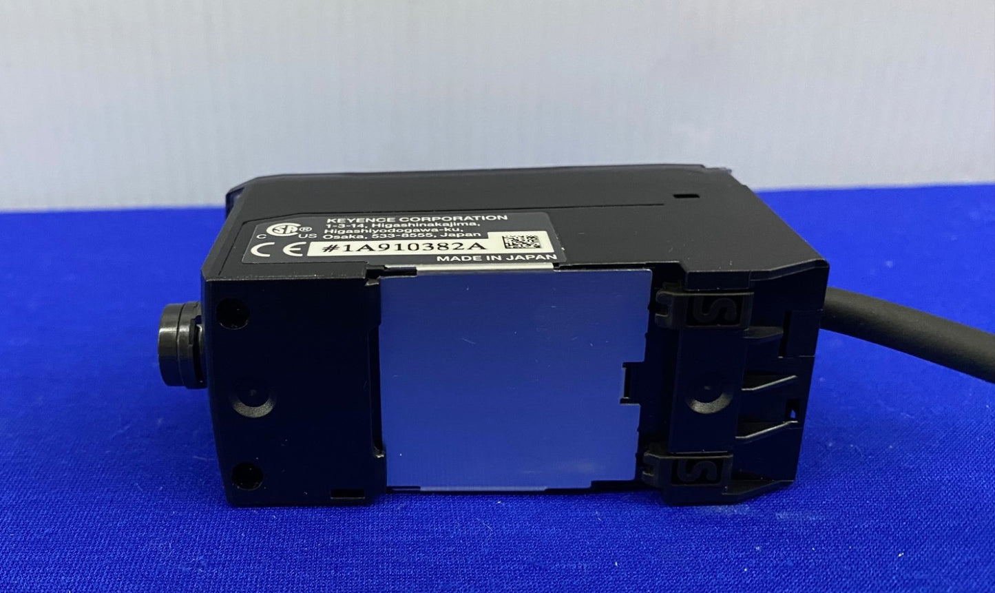 KEYENCE FD-XA1 FDXA1 160XA1 #1A910382A FLOW GAUGE GAGE