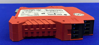 Allen-Bradley / AB GUARDMASTER® MSR132EP / 44OR-E23097 セーフティリレー