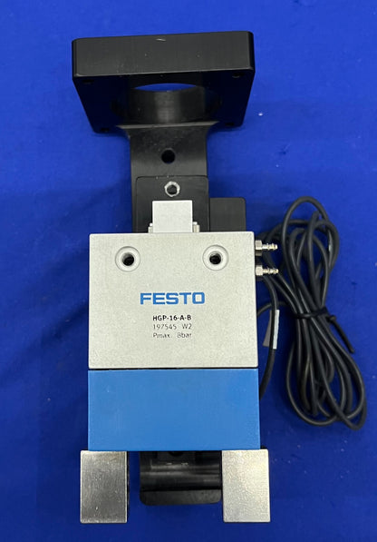 Pince pneumatique parallèle FESTO HGP-16-AB 197545 W2 et 2 DEL-TRON N-1AC