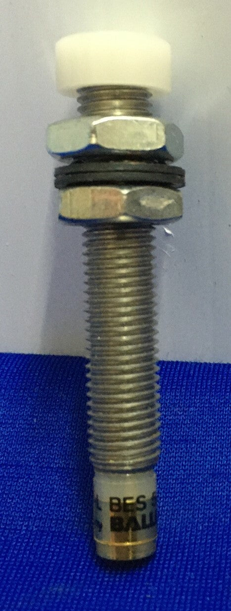 DÉTECTEUR DE PROXIMITÉ INDUCTIF BALLUFF BES 516-324-S16-L