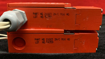 QTY 2 - Allen Bradley AB CADET 21023 2N/C M16 HD SAFETY INTERLOCK SWITCH IP67