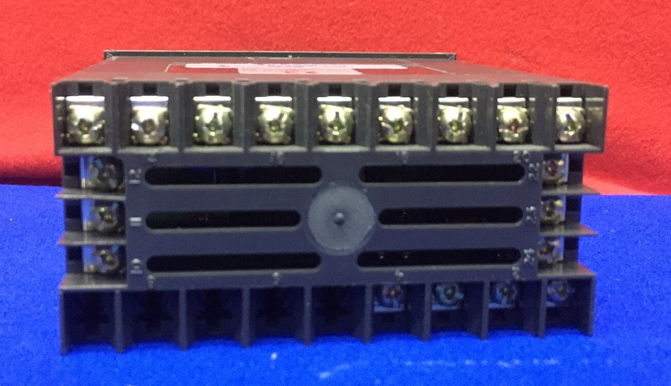 DYNAPAR S428411851 DC, RLY, TRANS PWS, CONTROLADOR ROJO 