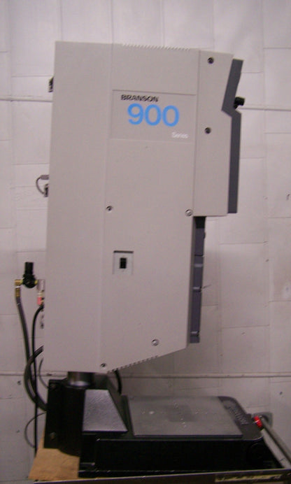 BRANSON ULTRASONIC WELDER 910IWT INPUT 117 VAC 13 AMP 50/60 HZ FOR PARTS REPAIR