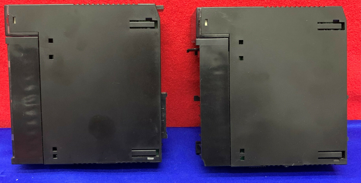 GE Fanuc IC693MDL730C 12/24VDC 8 ポイント出力モジュール 2 個セット