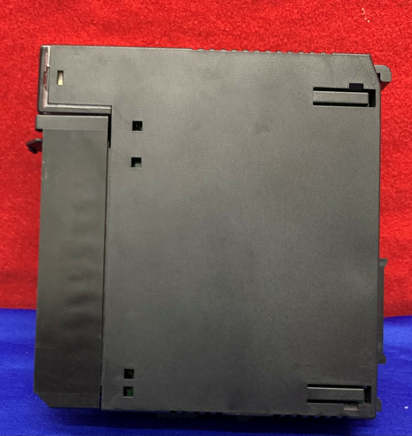 GE Fanuc IC693MDL241C Eingangsmodul 24 VAC/VDC 16pt, Abdeckung fehlt