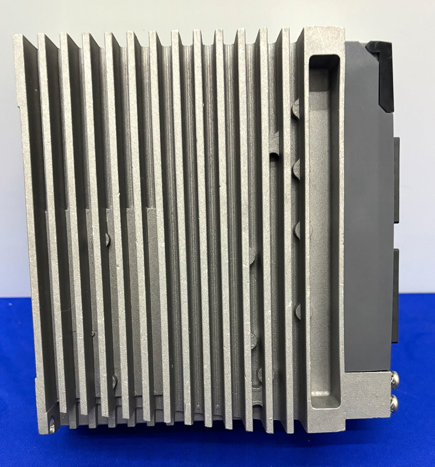 APPLIED MOTION PRODUCTS SV200 SV2A3-P-NE AC SERVO DRIVE 100-130 VAC