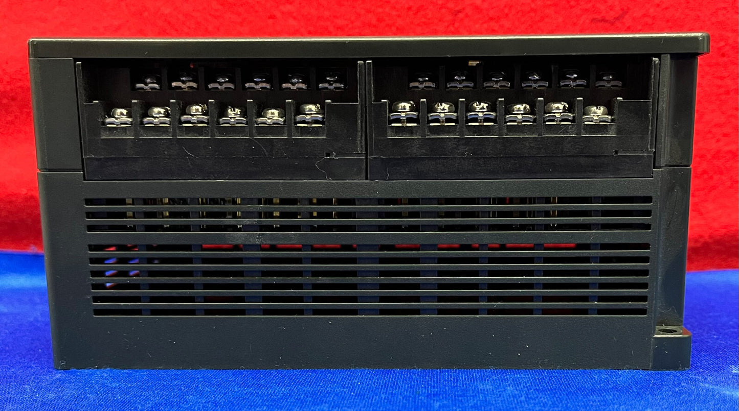 MICROCONTRÔLEUR GE FANUC VERAMAX ® IC200UDR010-BD 24 V CC