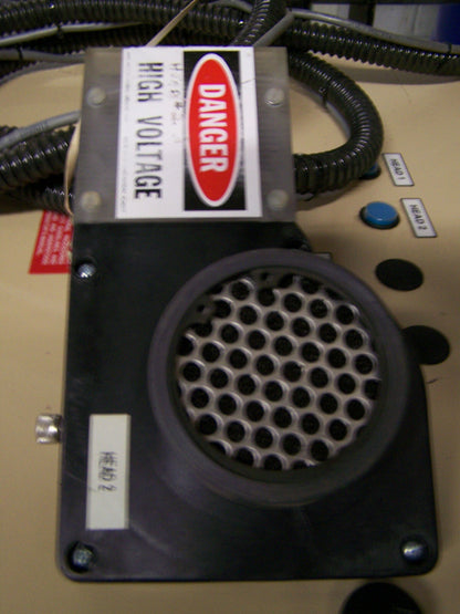 TRATADOR DE SUPERFICIES POR CHORRO DE PLASMA COROTEC CORP PJ2 120 VOLTIOS 8 AMPERIOS PIEZAS O REPARACIONES 