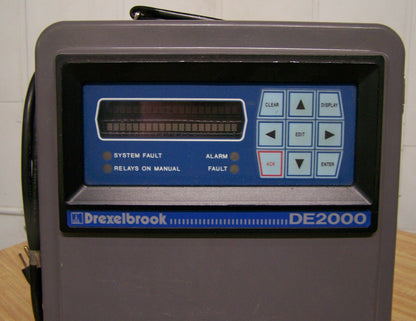 DEMOSTRADOR DE MICROPROCESADOR DE2000 DE INGENIERÍA DREXELBROOK - PARA PIEZAS/REPARACIÓN