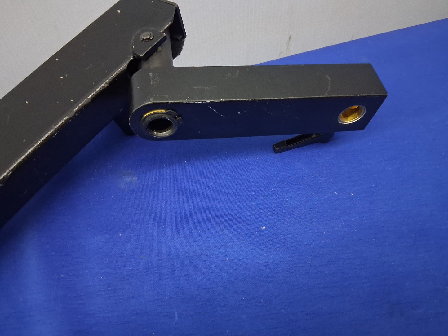 STEREO MICROSCOPE ARTICULATING ARM WITH STANDARD TABLE CLAMP MOUNT FLEX ARM