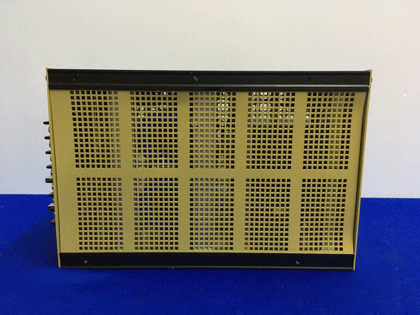 ALIMENTATORE REGOLATO ACOPIAN A50HT600 50 VDC
