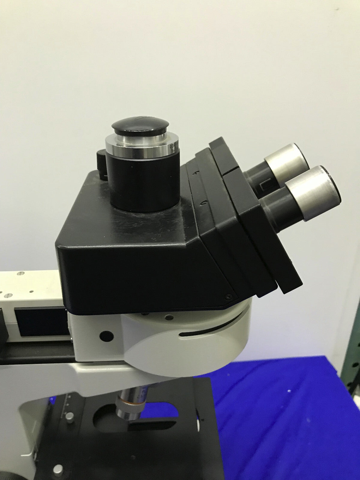 Réparation de pièces de microscope composé LEITZ LABORLUX S WILD LEITZ GMBH 020-505.030 