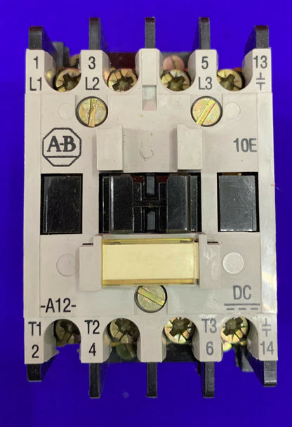 CONTATTORE Allen-Bradley / Allen Bradley / AB 100-A12NZ*3 SER B