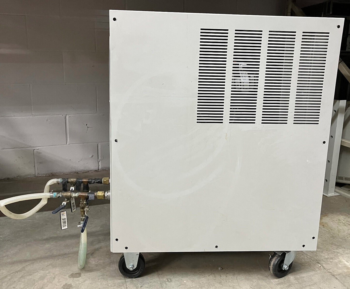 REFRIGERATORE DI FLUIDI AIR2000 PN 205585 230V - PER RICAMBI/RIPARAZIONI