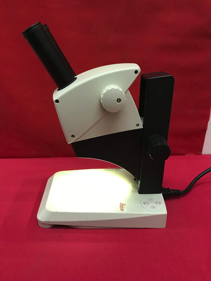 LEICA EZ4 STEREO MICROSCOPE WITH BUILT IN TOP AND BACK LIGHTING 8-35X