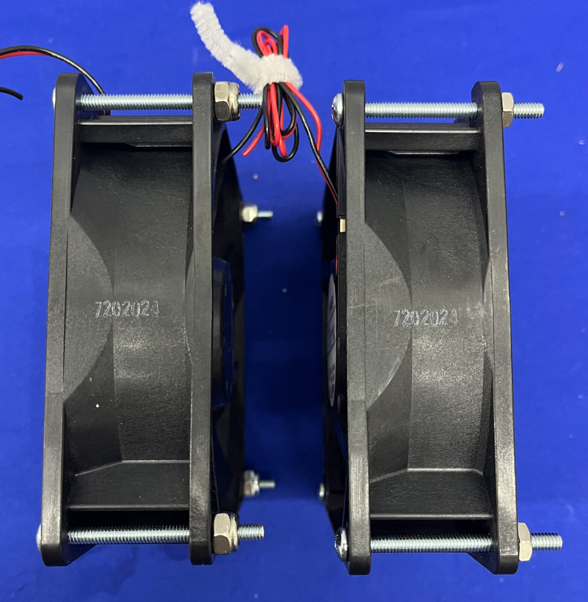 NMB 2-PIN AXIAL COOLING FAN 4715KL-04W-B10 12V - 1 LOT QTY 2
