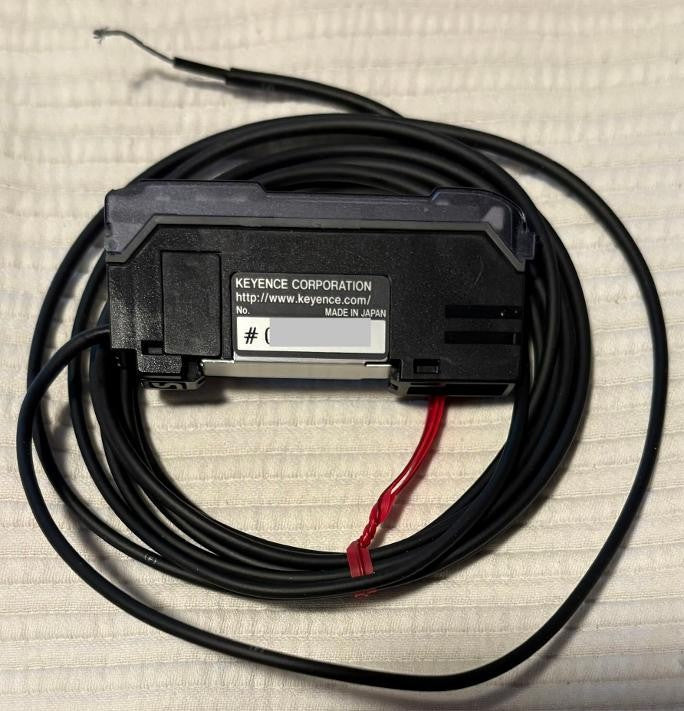KEYENCE FS-V22X DUAL DIGITAL FIBER SENSOR EXPANSION UNIT: INFRARED LED