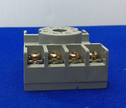 ZÓCALO PARA RELÉ DAYTON 5X852-M