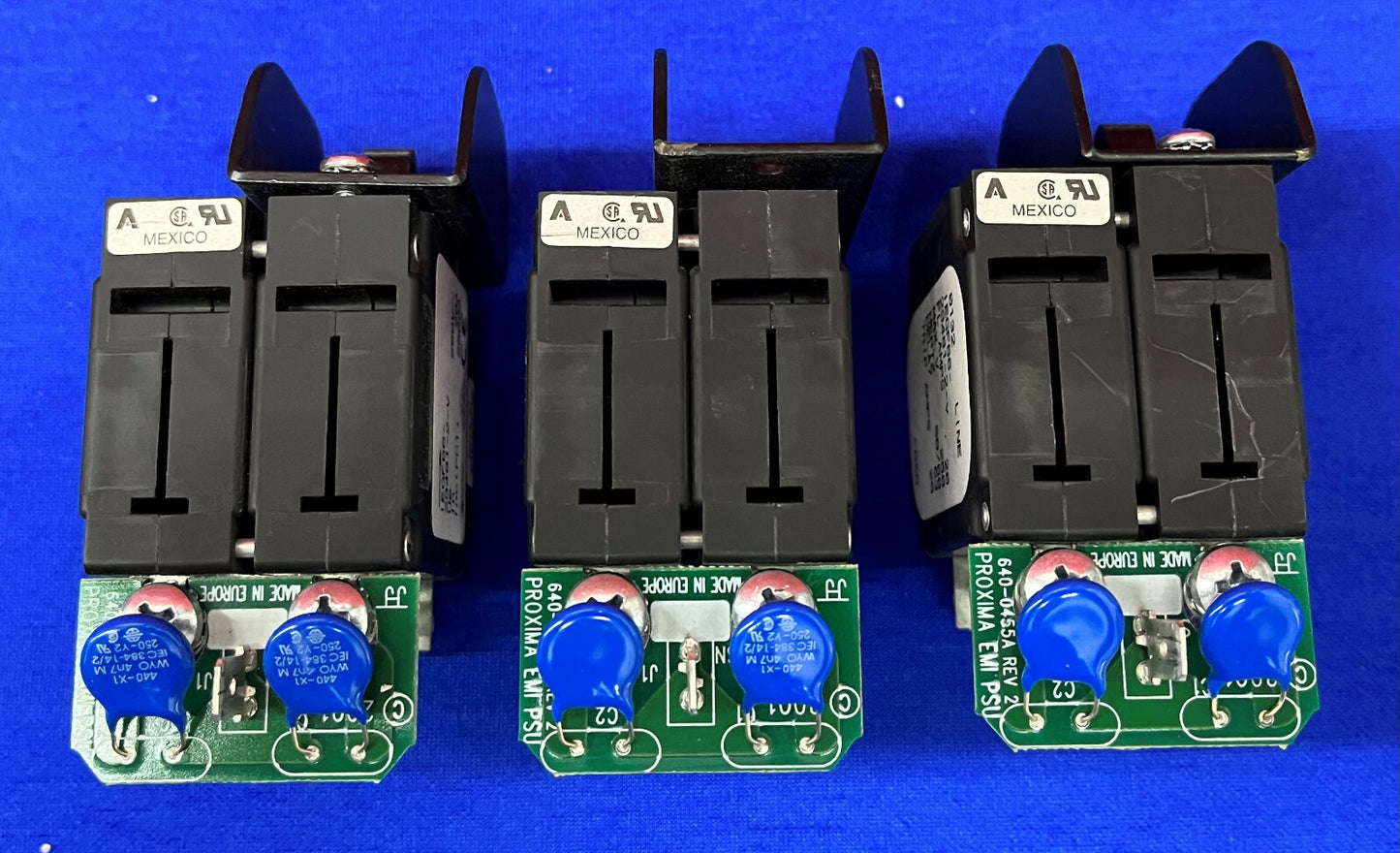 Lotto di 3 Sensata Airpax Power Protection IEGF66-29481-2-V