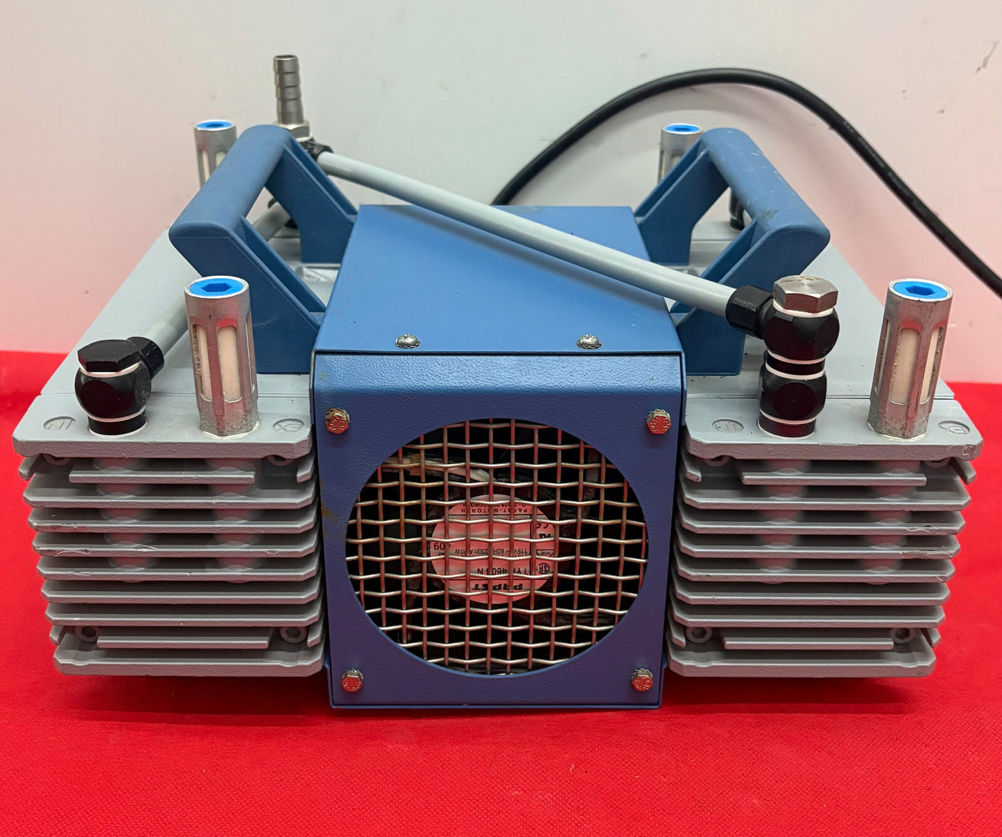 ABM GREIFFENBERGER VACUUBRAND ME 8 DIAPHRAGM VACUUM PUMP 4EKGF63DX-4