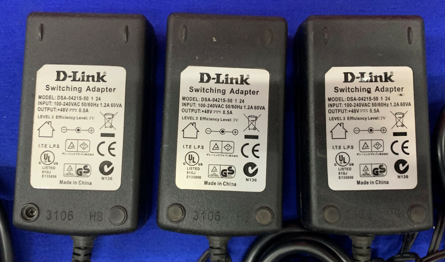 Lot de 4 adaptateurs Power Over Ethernet D-Link DWL-P200 (3 adaptateurs d'alimentation 48 V seulement)