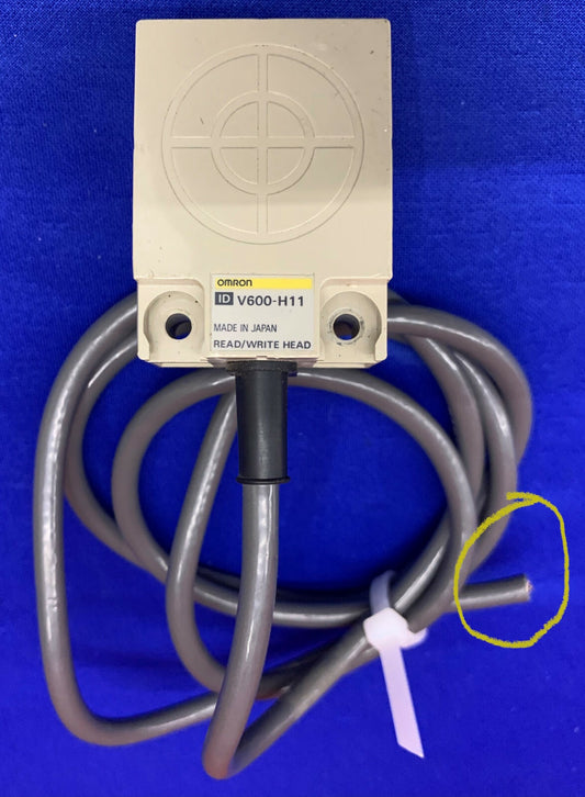 Modulo lettore RFID Omron V600-H11 V600 R/W Head (manca il connettore del cavo)