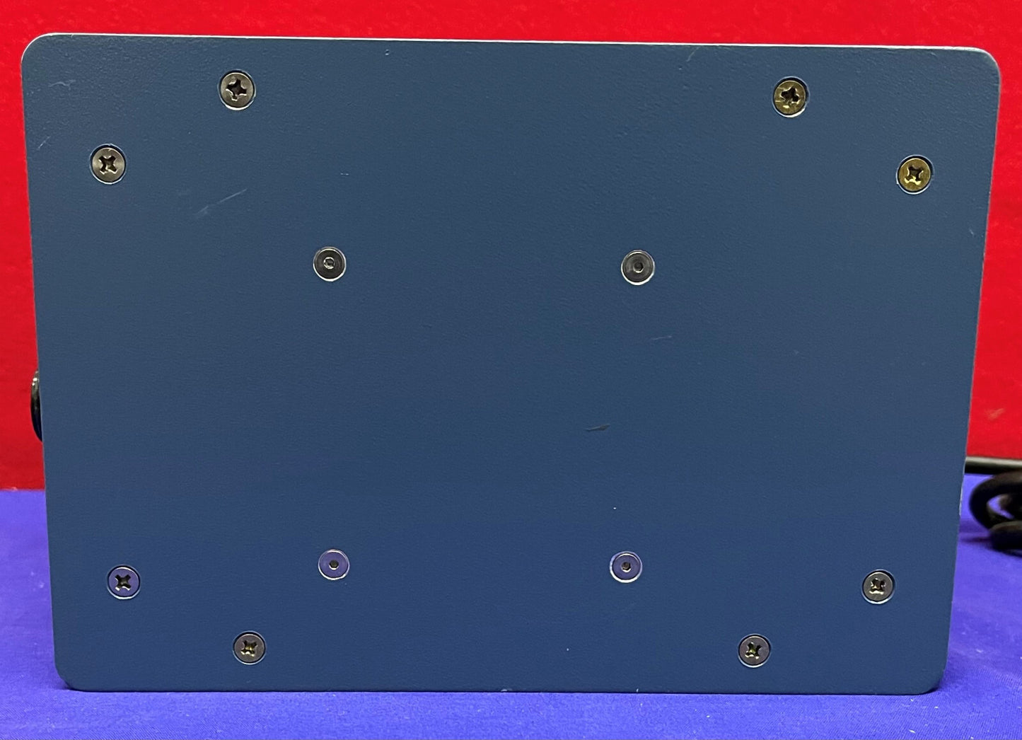 Technical Innovation Inc. Smart Quill Controller voor het lokaliseren van kathetergaten