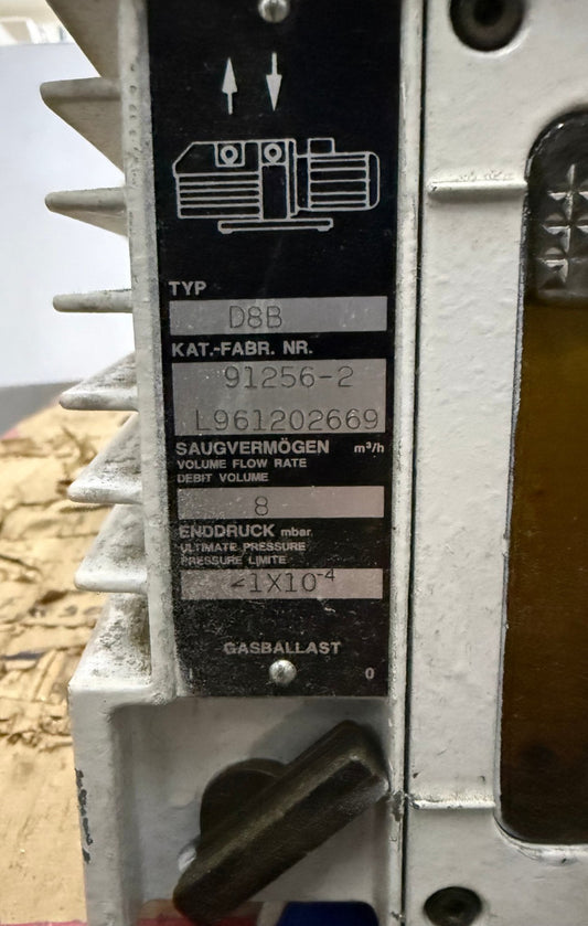 Leybold / Trivac D8B 91256-2 Dual Stage Rotary Vane Vacuum Pump For Parts/Repair