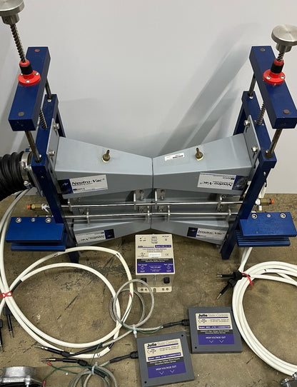 SISTEMA DE LIMPIEZA DE BANDA NEUTRO-VAC DE 12" CON CONTROL ESTÁTICO DE SIMCO - PIEZAS/REPARACIÓN