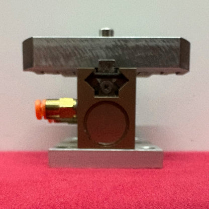 ROBOHAND INC RPL-2M 2 JAW LOW-PROFILE PNEUMATIC PARALLEL GRIPPER